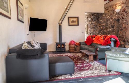 Trefasser House | Old Spot Cottage