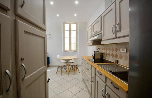 Antibes Old Town Apartment | Old Town Antibes Apartment