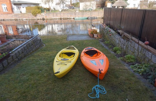 Rathenow House | Old Town Island vacation apartment with kayak rental
