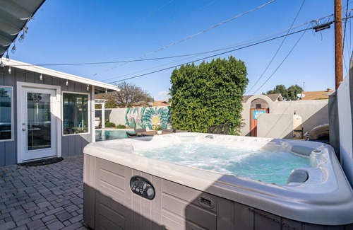 Scottsdale Estates Nine House | Old Town Oasis by Good Life|Heated Pool|Spa|Ping Pong