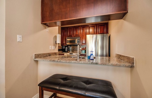 Entertainment District Condo | Old Town Scottsdale 2-bedroom condo