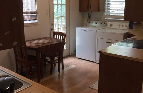 Glen Iris House | Older cozy efficiency home near downtown Birmingham and UAB