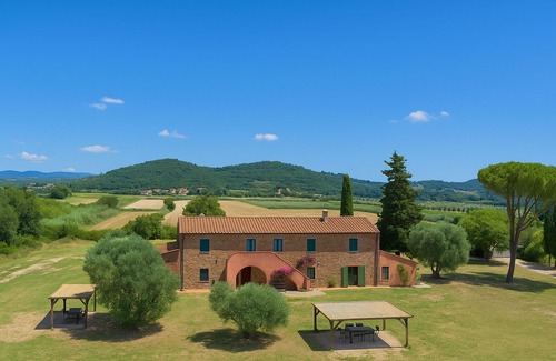 Suvereto Apartment | Oleandro Della Vivaldina, Suvereto