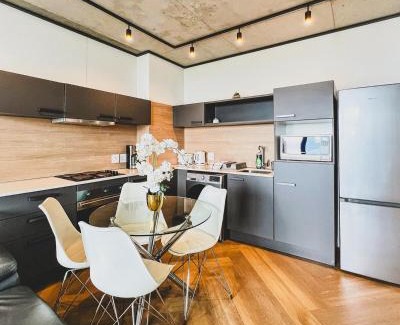 Century City Apartment | Olive Apartment on Bridgewaters