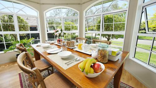 Christchurch Bed & Breakfast | Olive House Bed and Breakfast