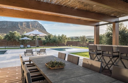 Kato Gouves Villa | Olive Sun Villa | Stillness & Elegance by etouri