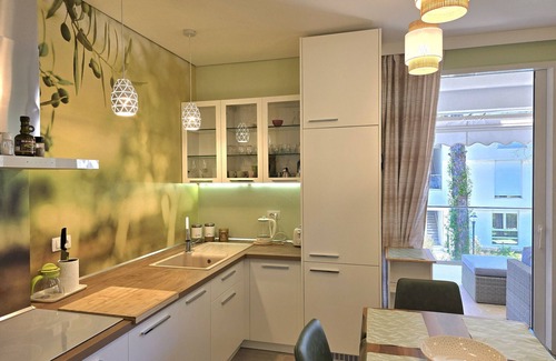 Ishem Apartment | Olive Tree Apartment 290
