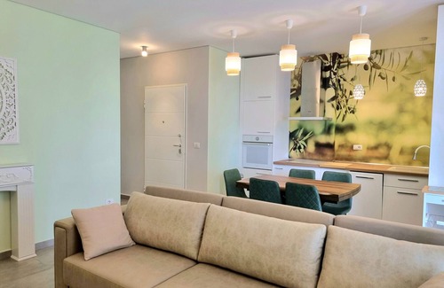 Ishem Apartment | Olive Tree Apartment 290