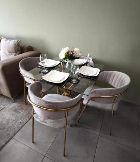 Greater Johannesburg Metropolitan Area Apartment | Olive view Retreat