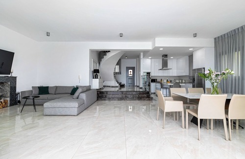 Kissonerga Villa | Olymp Luxury Villas