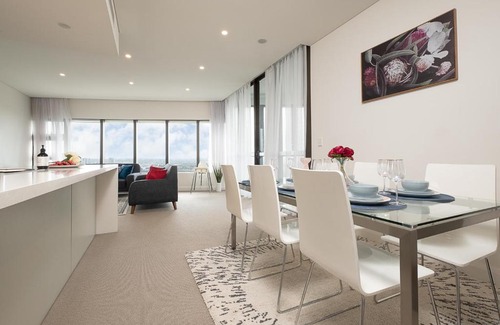 Sydney Olympic Park Apartment | Olympic Park central location, high level, full City view,