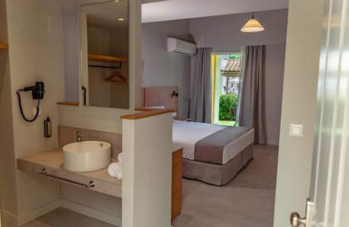 Kavos Hotel | Olympion Village