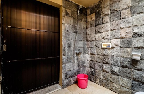 Kalirejo House | Omah Laras Homestay