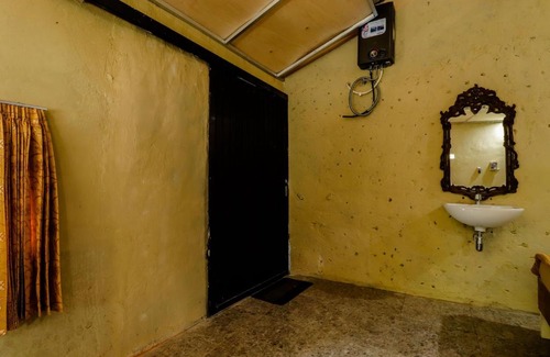 Kalirejo House | Omah Laras Homestay