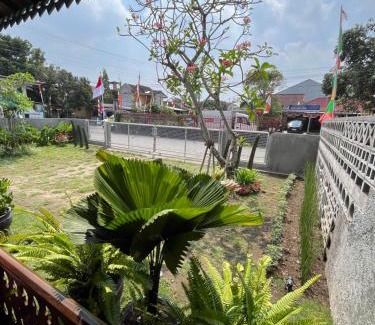 Banguntapan House | Omahe Jogja