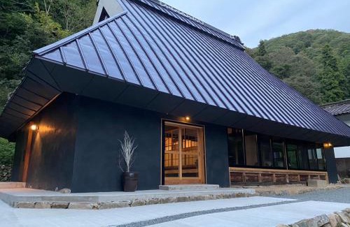 Shobara Villa | OMOYA総領 時を紡ぐ茅葺きの宿 - Thatched inn that spins time - Supported by COCOSTAY