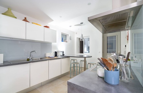 Saint-Raphael Apartment | On a quiet garden level, a few steps away from the beach
