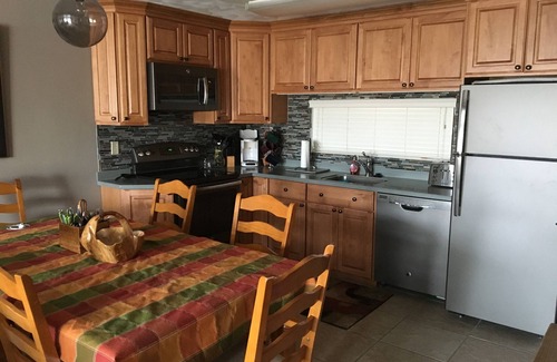 Seven Springs Condo | On Boomerang Trail Between Avalanche Lift & Goosebumps, Ski In Ski Out 7Springs