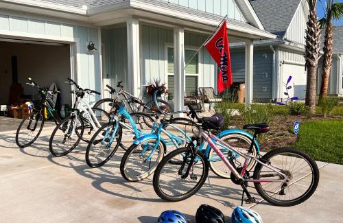 Port St. Joe House | On Seabatical in Windmark Resort! - Bikes, Walk to Beach, Pool, Beach Gear, Golf Cart Incl!