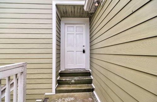 Independence Square Apartment | On-Site Beach Access Walkable Gulf Coast Retreat