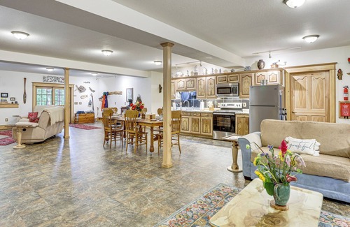Jefferson House | On-Site Trails: Rock River Retreat in Jefferson!