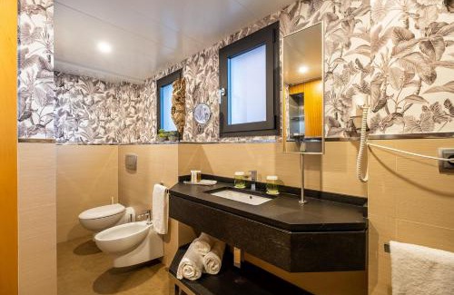 Museo Apartment | ON Suites Sevilla Apartments designed for adults