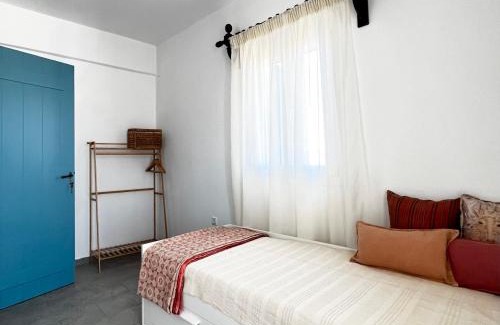 Kithnos House | ONCE UPON, 3bedroom house in Chora