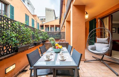 Santissima Annunziata House | "Once Upon A Time" Cherubini Palace Thematic Apartments Free Parking