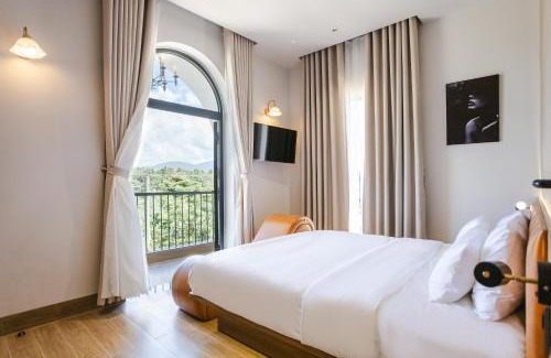 Duc Trong Hotel | One and Only Hotel - Đức Trọng
