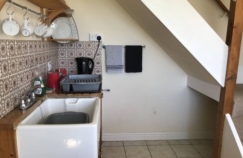 Caernarfon House | One bed accommodation with countryside views, near Snowdonia National Park