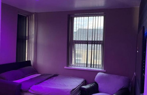 Keighley Apartment | One Bed Studio Apartment