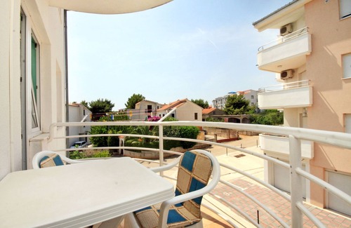 Businci Apartment | One bedroom apartment with balcony Rastići, Čiovo (A-6863-d)