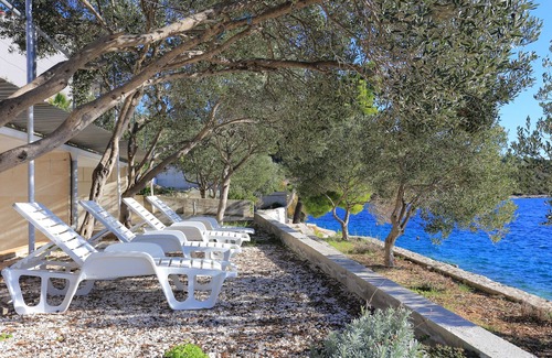 Okrug Donji Apartment | One bedroom apartment near beach Okrug Donji, Čiovo (A-6859-b)