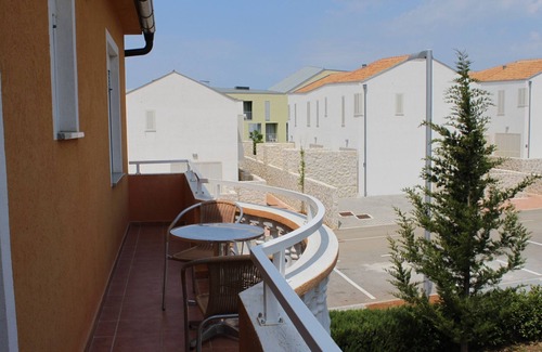 Petrcane Apartment | One bedroom apartment with balcony Petrčane, Zadar (A-3300-b)