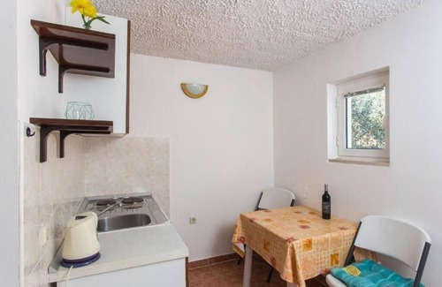 Orebic Apartment | One bedroom apartment near beach Dingač - Borak, Pelješac (A-18060-b)