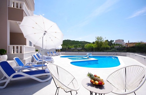 Promajna Apartment | One bedroom apartment with terrace Promajna, Makarska (A-21102-g)