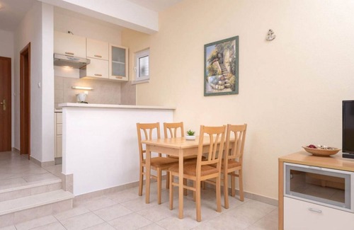 Vrboska Apartment | One Bedroom Apartment with Balcony