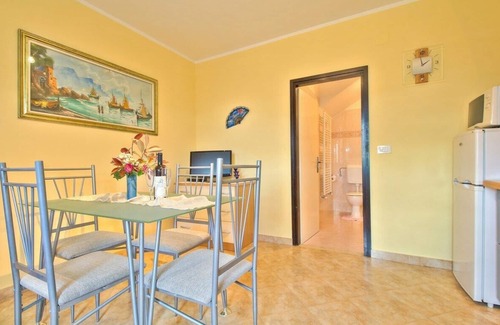 Đuba Apartment | One bedroom apartment Lorena 2, just few minutes from the beach