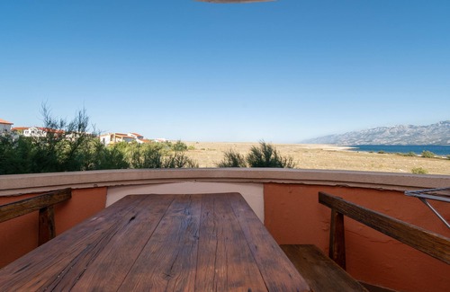 Razanac Apartment | One bedroom apartment near beach Ražanac, Zadar (A-5766-c)