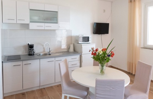 Diklo Apartment | One bedroom apartment near beach Zadar - Diklo, Zadar (A-5925-a)