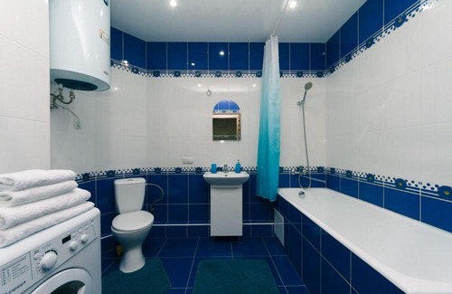 Pozniaky Apartment | One-Bedroom Apartment on Dragomanova