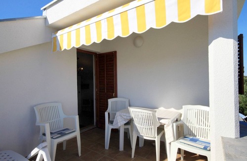 Zdrelac Apartment | One bedroom apartment with terrace and sea view Ždrelac, Pašman (A-697-b)