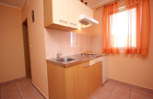 Cove Rogacic Apartment | One bedroom apartment with terrace and sea view Vis (A-8531-e)