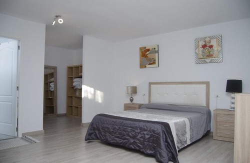 Nazaret Apartment | One bedroom appartement with enclosed garden and wifi at Nazaret