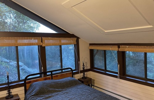 Canton House | One Bedroom Guest House Nestled in the mountain