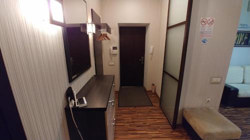 Besarabka Apartment | One bedroom, Lux, 17 Baseina str, Near Gulliver