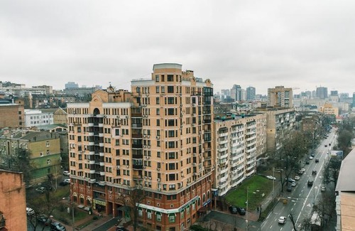 Kyiv Apartment | One Bedroom Luxe 59 Zhylyanska St Diplomat Hall