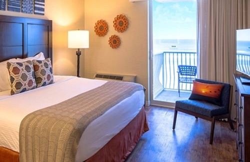 Ormond Shores Resort | One Bedroom Ocean Front Luxury Condo, Ormond Beach, Florida (1884210)