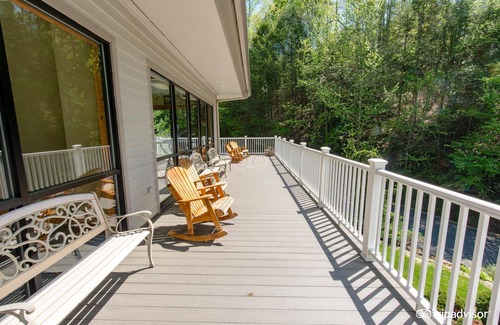 Gatlinburg Resort | One Bedroom Standard Luxury Villa, Gatlinburg, Tennessee (1884485)