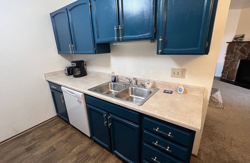 Russian Jack Park Condo | One bedroom top floor condo with Mountain View from bedroom